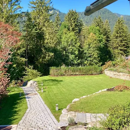 Haus Zur Linde Holiday home Kreuth