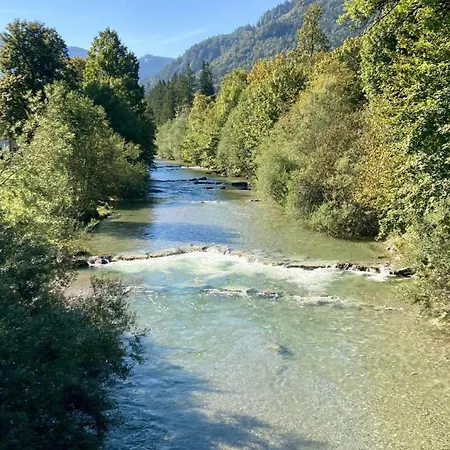 Haus Zur Linde بيت للعطل